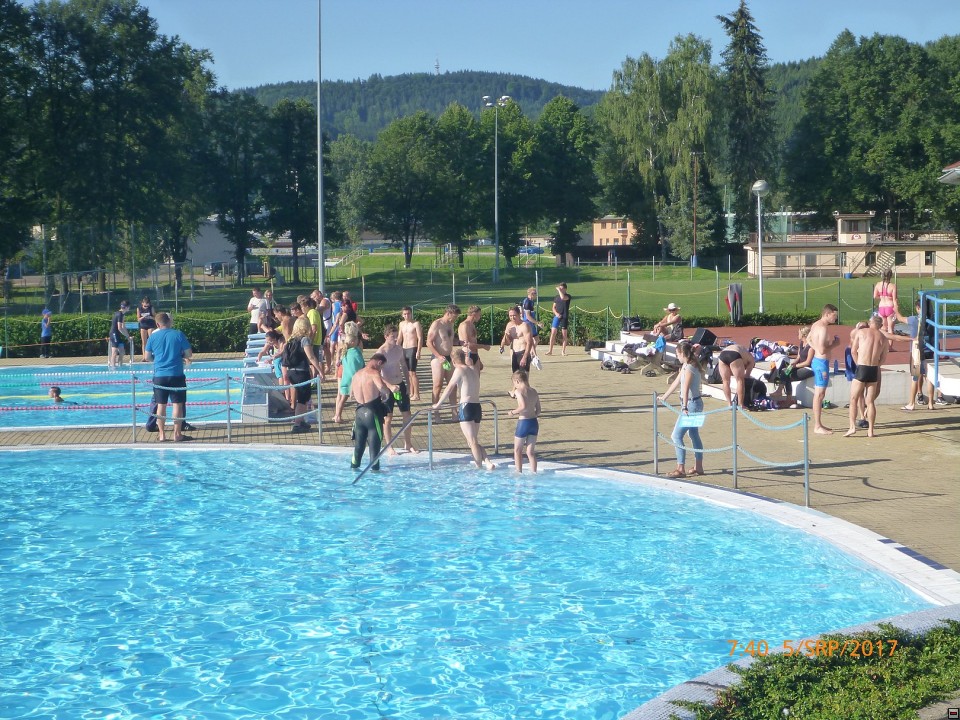 img00009.jpg