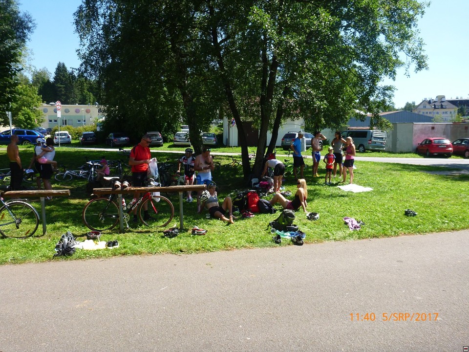 img00143.jpg